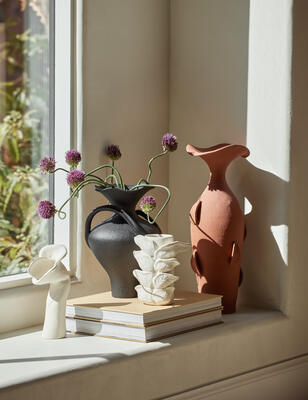 Pari sculptural vases (one shown), Lahtee vase, Kukan vase, Karme vase