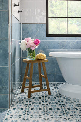 Featuring: Cosmo Aegean Blue (684385), Seaside Marble (684321), Bespoke White (484994, 484997)